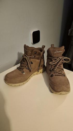 Skechers waterproof brown - waterproof,