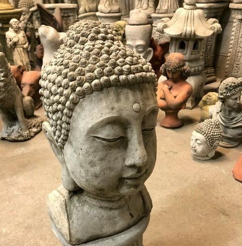 Buddhas head garden - garden, ornament