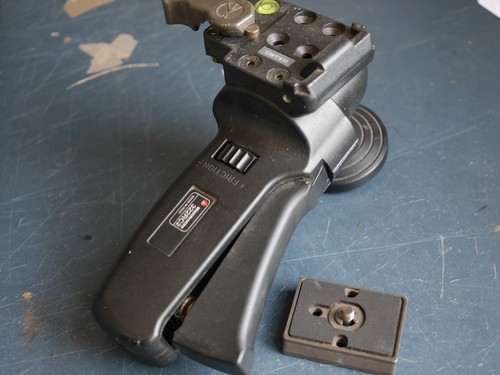 Manfrotto 322rc2 tripod head - 322rc2,