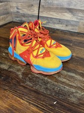 Nike LeBron 19 x Space Jam