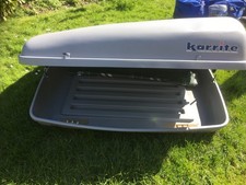 Karrite roof box