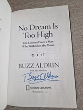 Buzz aldrin autograph signed - aldrin,