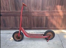 Vintage Red Radio Line Push