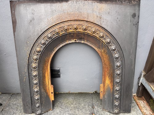 Large dark grey cast - grey, iron