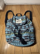 Excellent Condition: Hollister