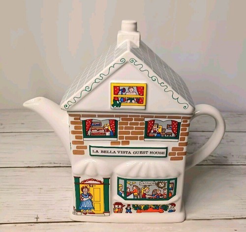 Wade novelty teapot - wade,