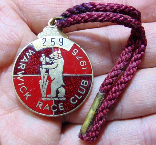 Warwick race club racecourse - club,