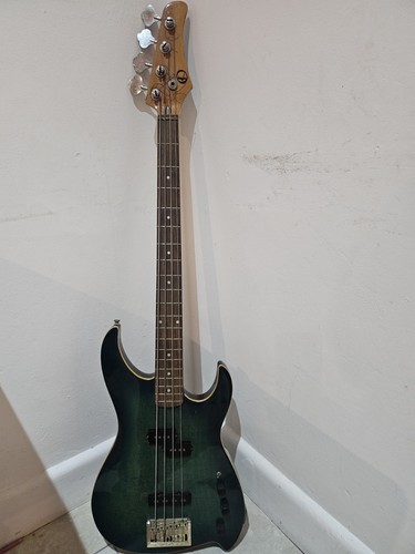 Kay electric bass - bass, guitar