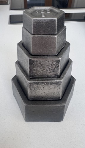 Cast iron hexagon scale - iron,