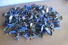 Plastic toy soldiers 1/32 Airfix.  100 WW2 mixed