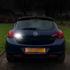 1Pcs White Reverse LED CANBUS 1156 382 P21W BA15s For Astra MK5 H Estate