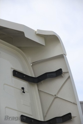 Front dirt deflectors - front,
