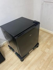 Kuhla KTTFZ0E5B 31L Mini Table
