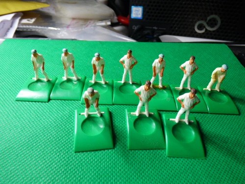 Subbuteo table cricket spares - cricket,