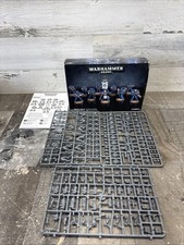 WARHAMMER 40,000 Miniatures