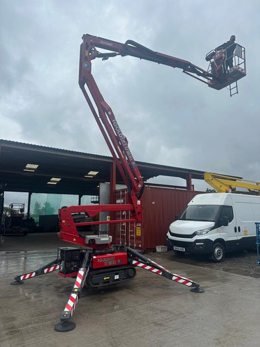 Hinowa 17m cherry - cherry, picker