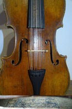 VERY OLD VIOLIN labelled JOHN