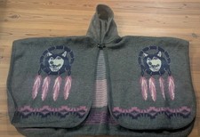 Andean 100% Wool Wolves
