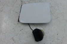 NISSAN MICRA K13 2011 FUEL/PETROL FLAP CAP WHITE
