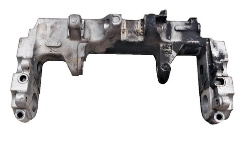 Engine mount - (km, 32000)