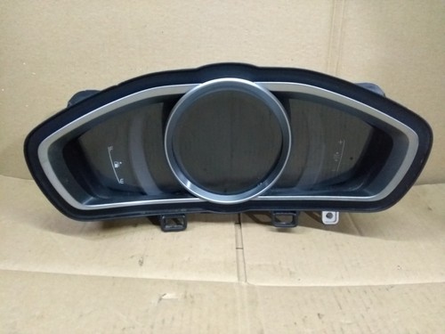 Volvo v40 mk3 - v40,