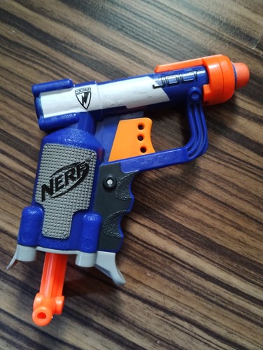 Nerf strike elite - n-strike, jolt