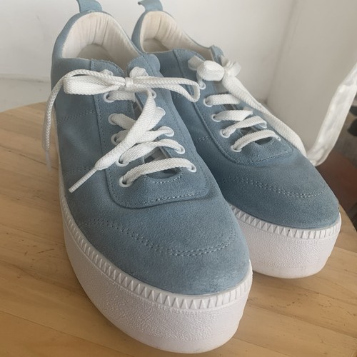 Woman size 6uk - size, suede