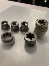 Conduit Threading Dies And Guides - 12 Pieces Assorted