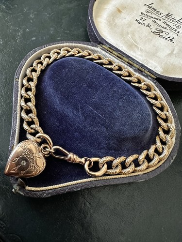 Boxed edwardian antique - antique, 9k