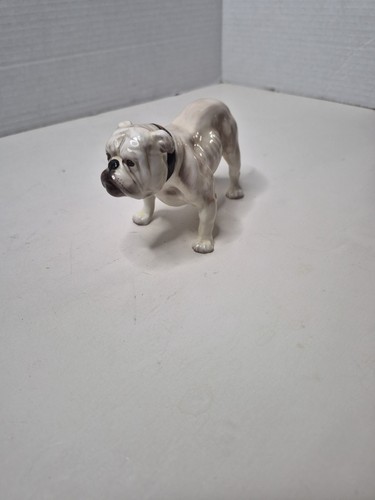 Royal doulton bulldog figurine - doulton,