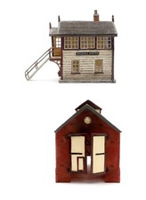 HORNBY 'OO' GAUGE PAIR OF SIGNAL BOX & ENGINE SHED MODEL BUILDINGS