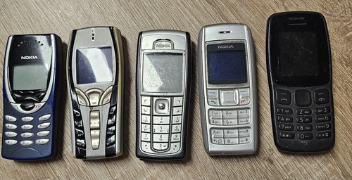 Nokia bundle 8210 - bundle,