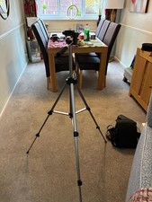 VANGUARD T-060220A Lightweight Extendable Camera Tripod 