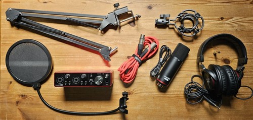 Focusrite scarlett 2i2 - 2i2, studio