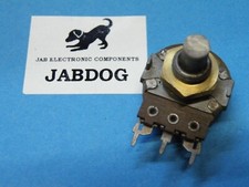 Egen 24mm Potentiometer 22K Log 1/4" spindle D Flat Vol Control 14g B7 Z157