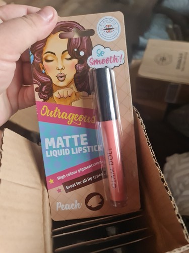 Brandnew glam doll box - brandnew,