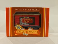 Hornby OO Gauge 'GOLDEN SHRED' Closed Van [Model R.009]