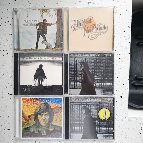 Neil young job - x, lot