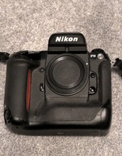 Nikon F5 35mm SLR Film Camera