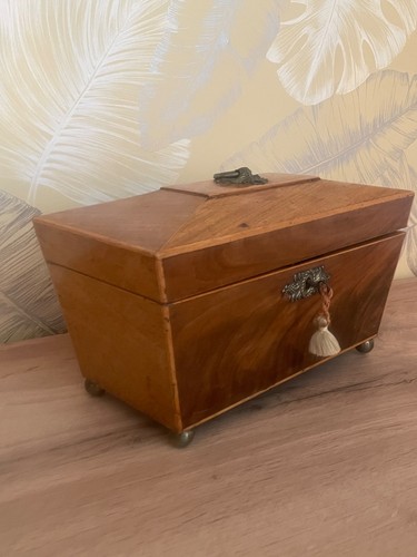 Antique regency mahogany - antique,