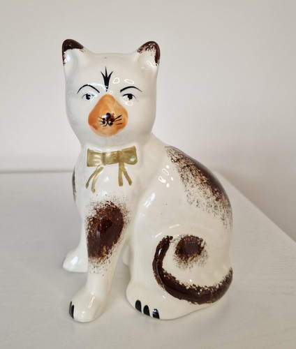 Staffordshire mantle cat brown - staffordshire,