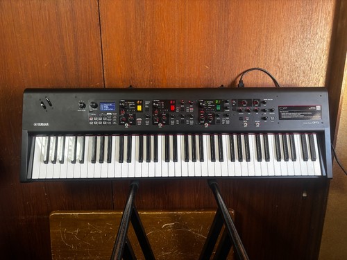 Yamaha cp73 note - cp73, stage