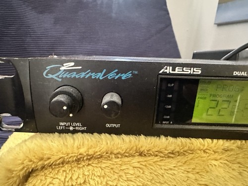 Alesis quadraverb digital - alesis,