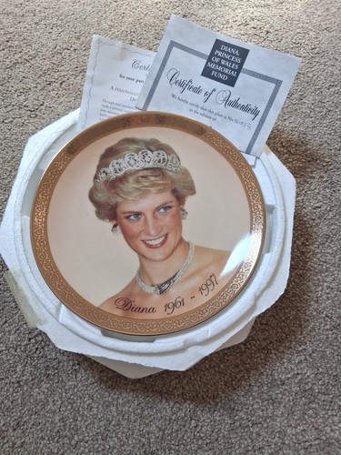 Diana princess wales - diana,