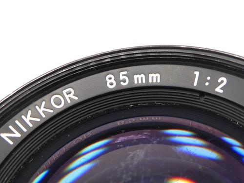 Nikon nikkor 85mm - nikkor, f/2