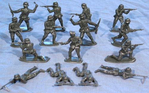 Matchbox wwii german infantry - wwii,