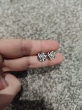 Silvery Small Synthetic