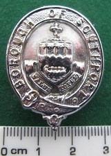 Southport Borough Police collar badge
