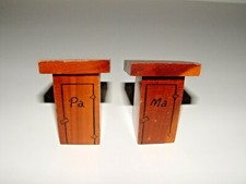 Outhouse Ma & Pa Wood Salt &