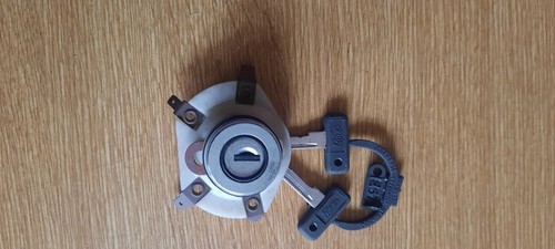 Vespa p125x p150x p200e - vespa,